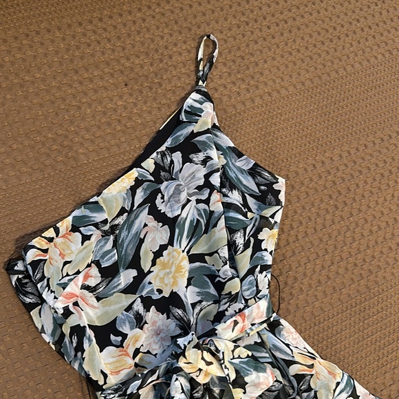 Petal and Pup 1 strap Asymmetrical Floral Ruffle Evening Dress - Picture 3 of 9